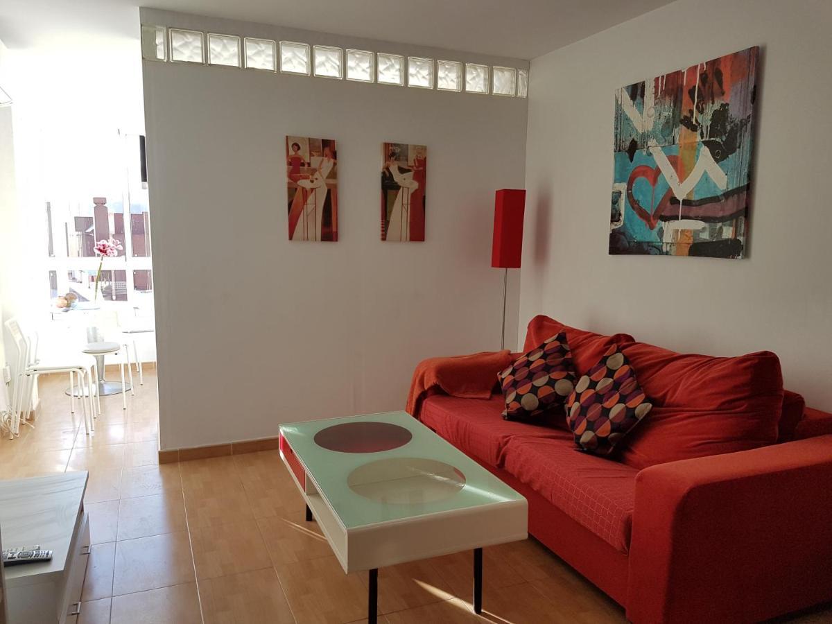 Mini Penthouse Close To Beach With Nice Seaviews Nerja Ngoại thất bức ảnh